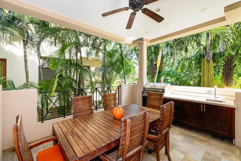 Sol Y Mar 4B Beachfront 3Br 2Nd Floor-1